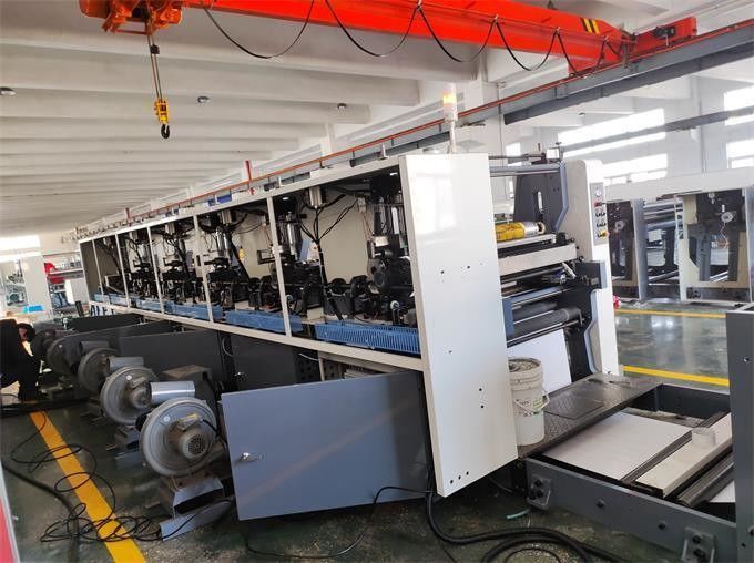 Impresora Flexo de 4 colores con opción de personalización y velocidad de impresión de 150 m/min