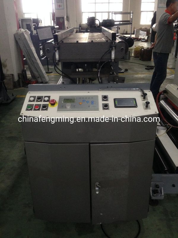 Máquina de corte de papel de rollo a rollo de impresión flexo con anchura de impresión máxima de 900 mm