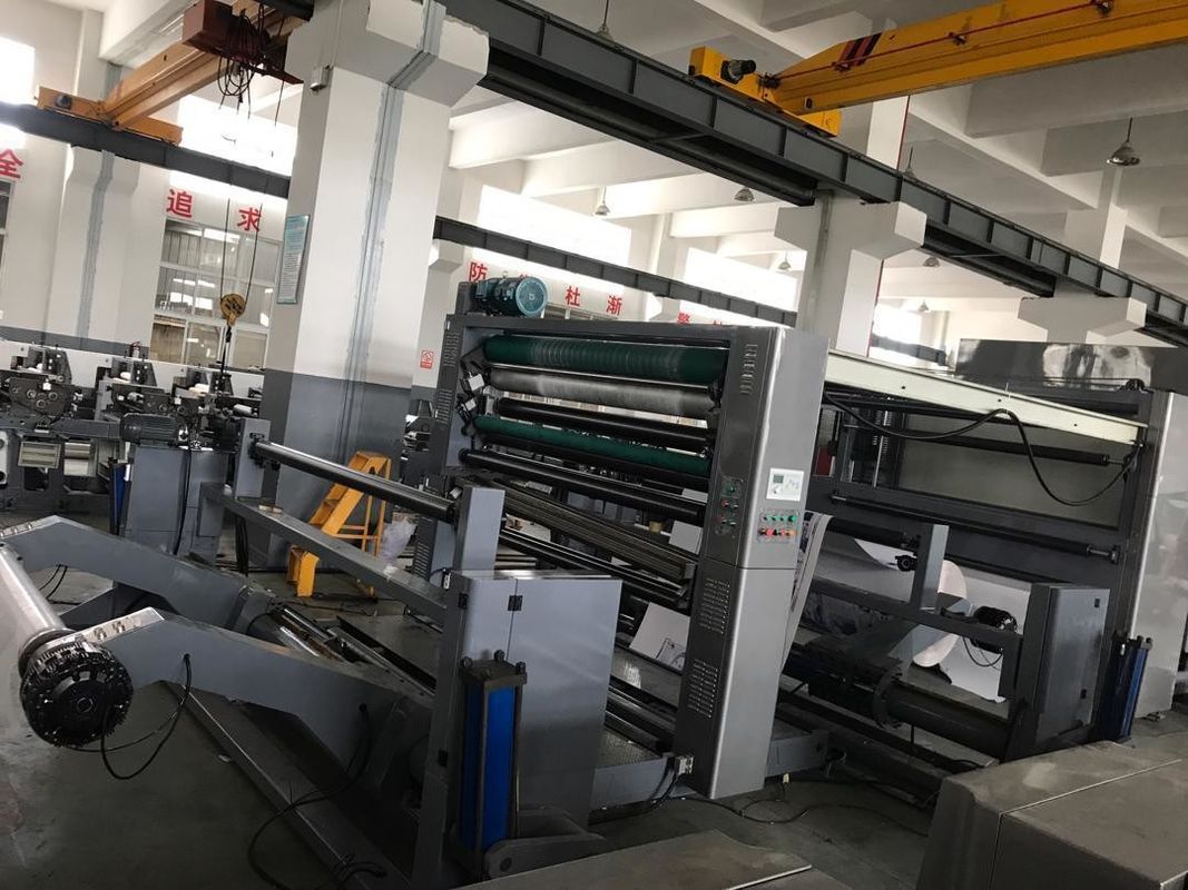 Máquina de impresión flexible de cartón de papel de gama amplia con fuente de alimentación de 380V 3pH 50Hz y 7 colores