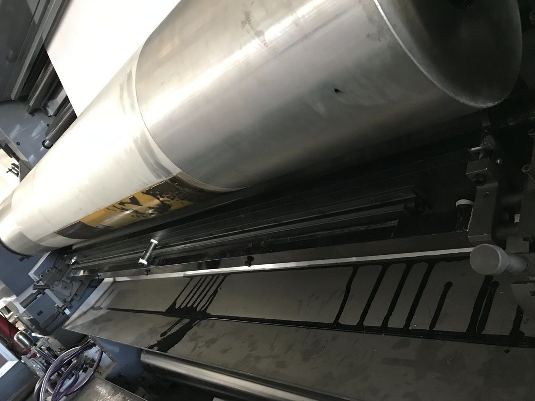 Máquina de impresión flexible de cartón de papel de gama amplia con fuente de alimentación de 380V 3pH 50Hz y 7 colores