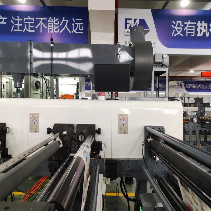Petición personalizada Máquina de impresión Flexo de alta velocidad de 6 colores de unidad de tipo para rollo de papel
