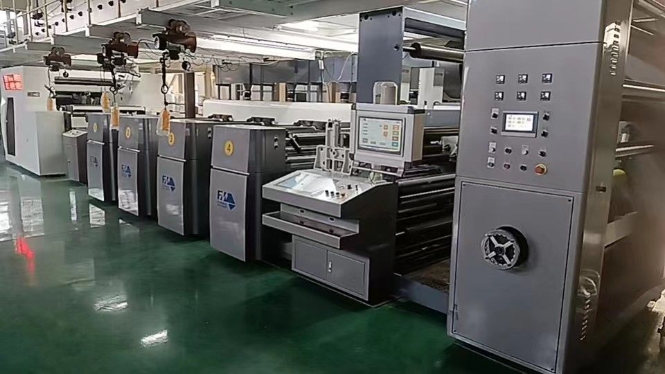 Velocidad mecánica máxima 150 m/min Unidad de impresión flexo para revuelco grande Diámetro 1524 mm