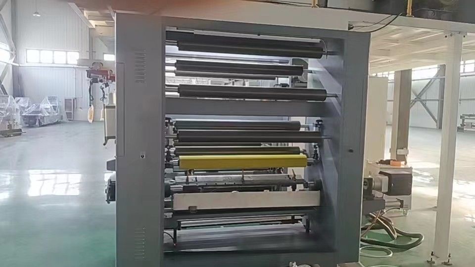 Velocidad mecánica máxima 150 m/min Unidad de impresión flexo para revuelco grande Diámetro 1524 mm