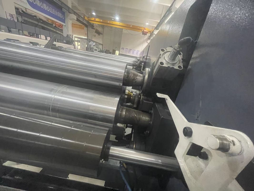 Máquina de impresión flexible de manga con sistema de servoconducción para impresión de alta velocidad