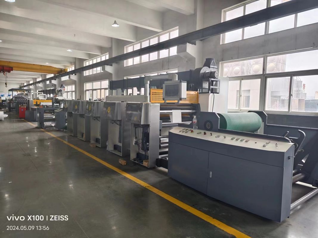 Máquina de impresión flexo de tipo unitaria con función de memoria de posición automática de registro